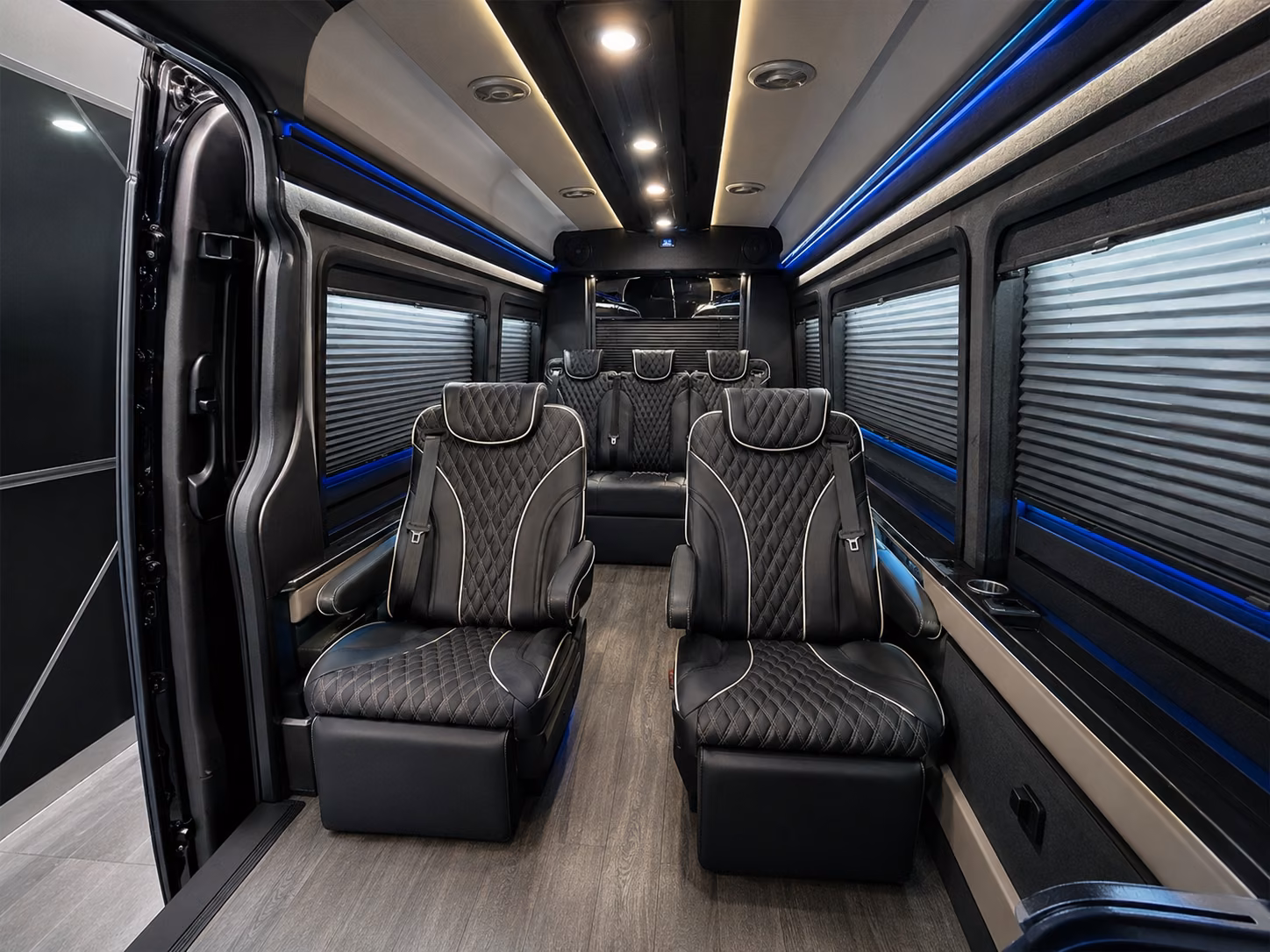 airport shuttle buses to niagara falls from buf