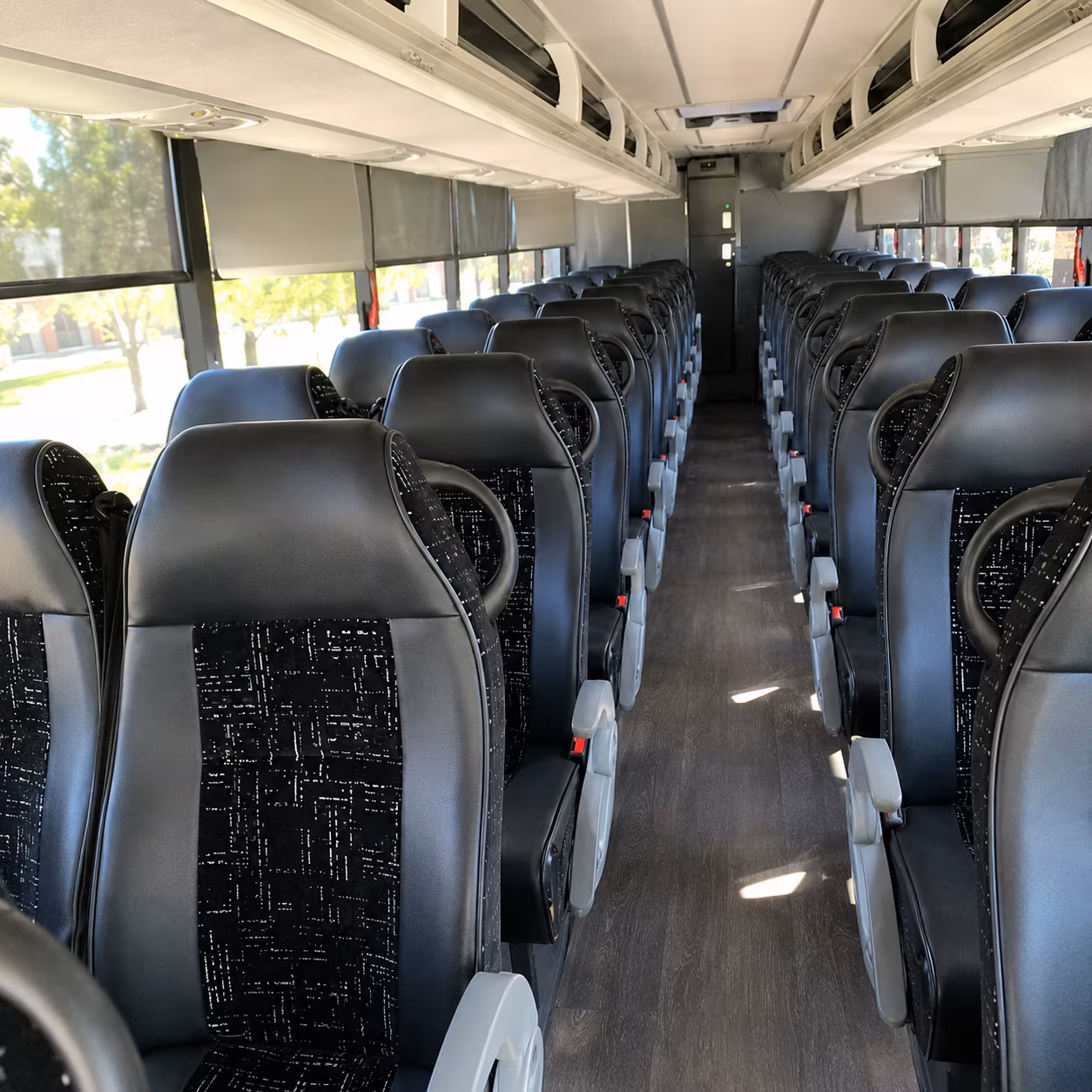 buffalo niagara falls area charter bus rental