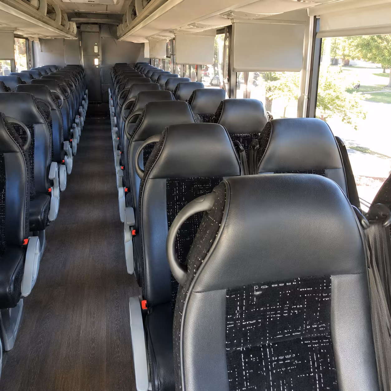 charter bus shuttles between buf and downtown buffalo hotels
