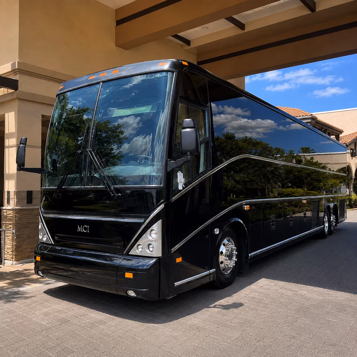charter buses for niagara falls and destination wedding weekends