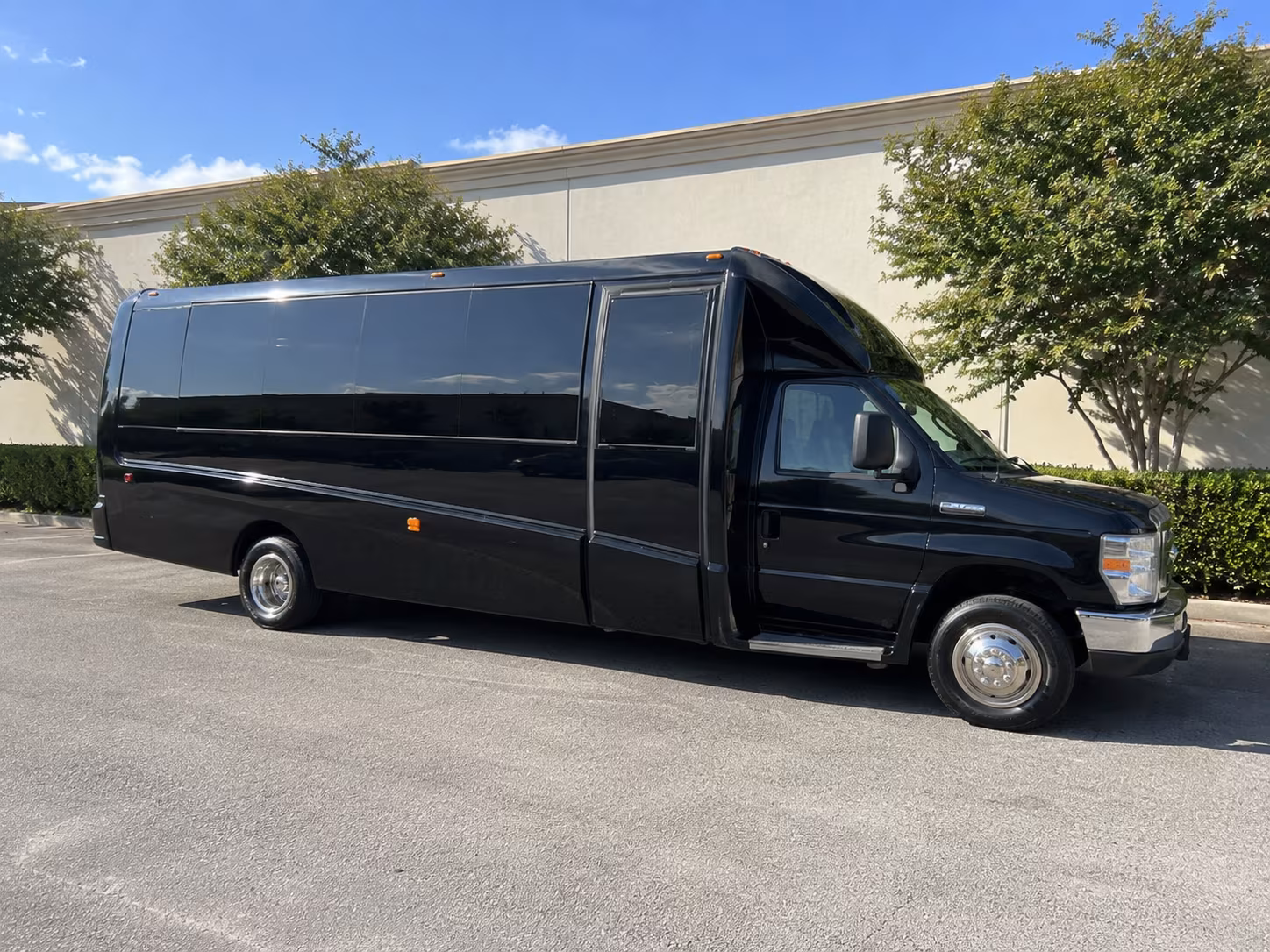 party buses for buffalo bachelorette bar crawls on chippewa street
