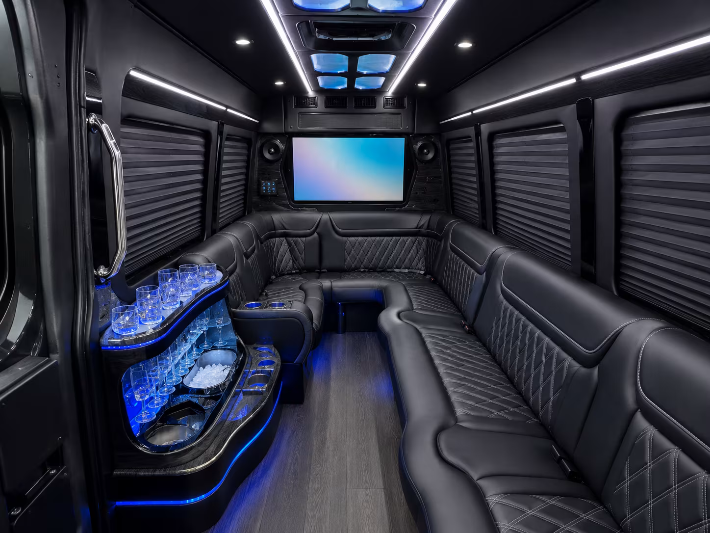reserve transportation for your next airport transfer 2