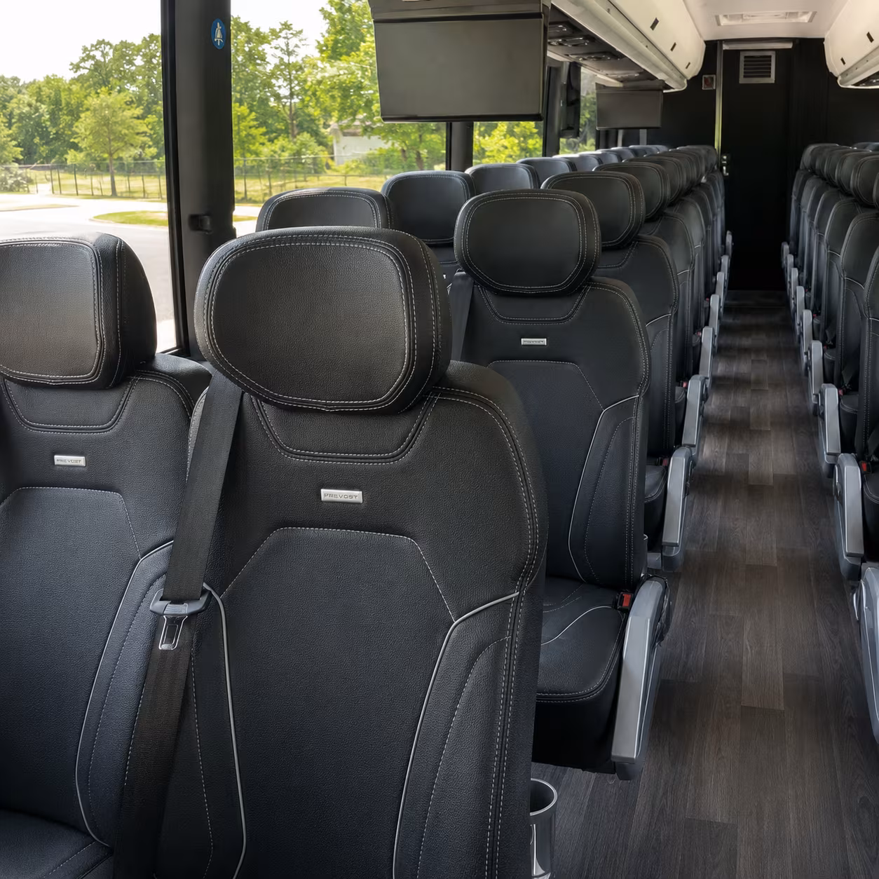 reserve transportation for your next bachelor or bachelorette party 4