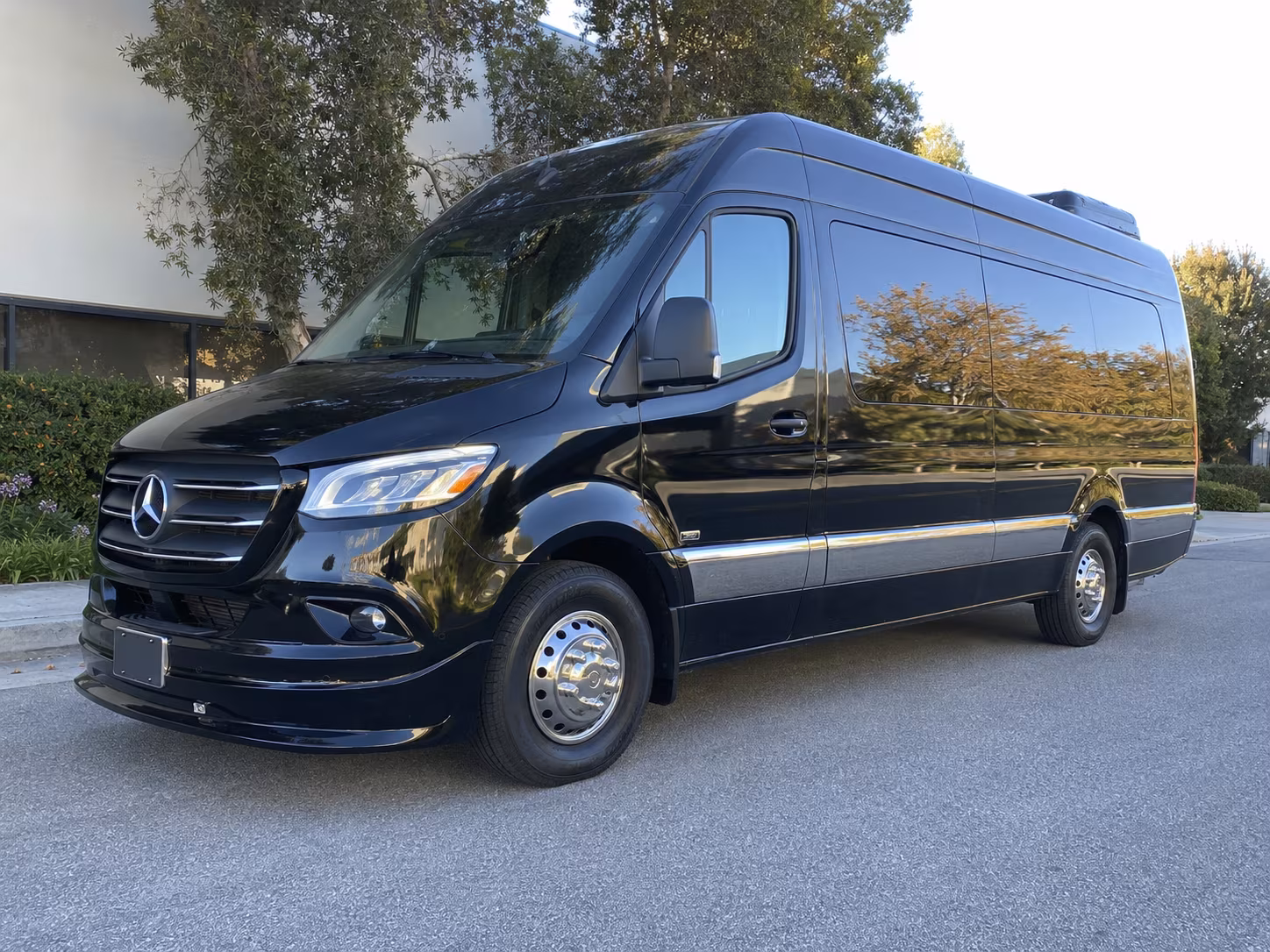reserve transportation for your next convention or trade show 4