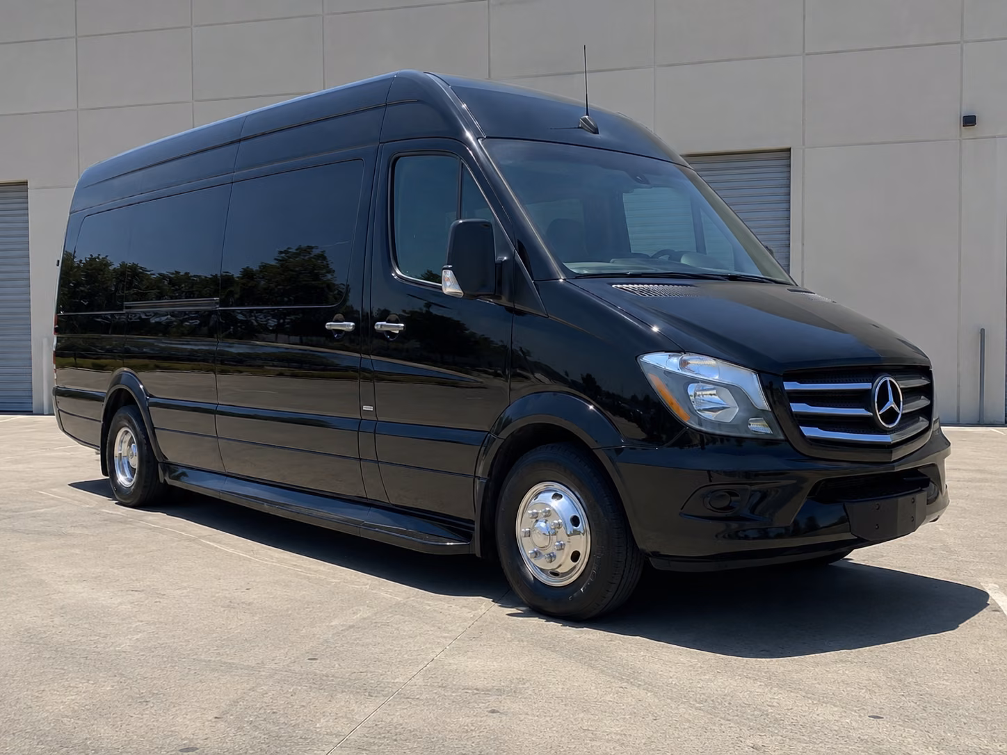 reserve transportation for your next prom 3