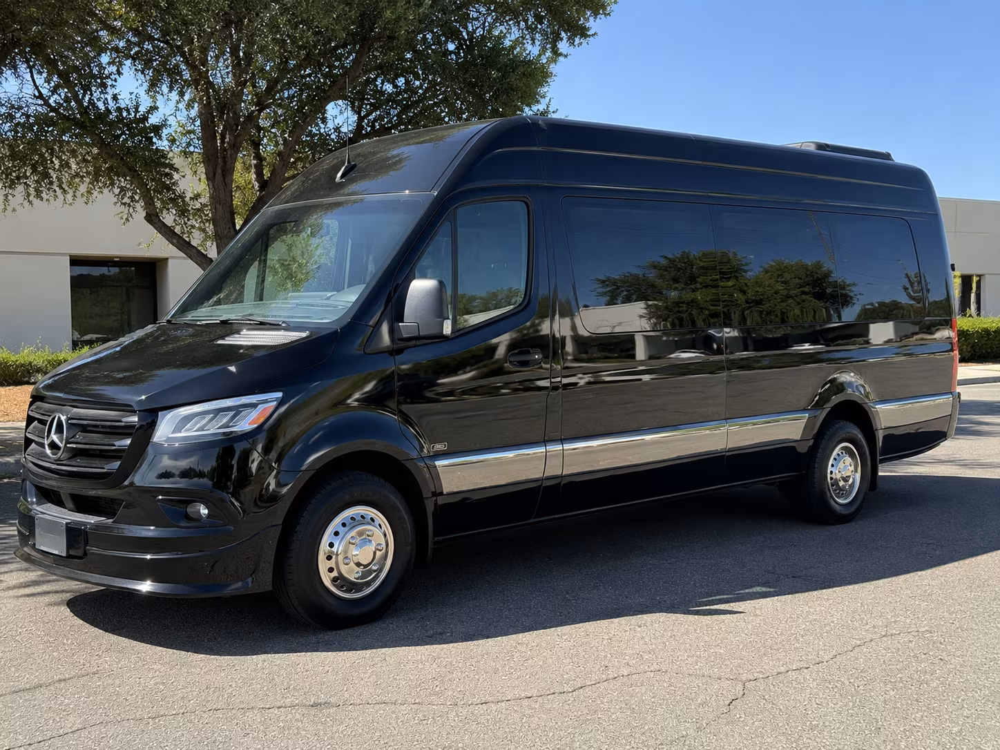 reserve transportation for your next wedding 5
