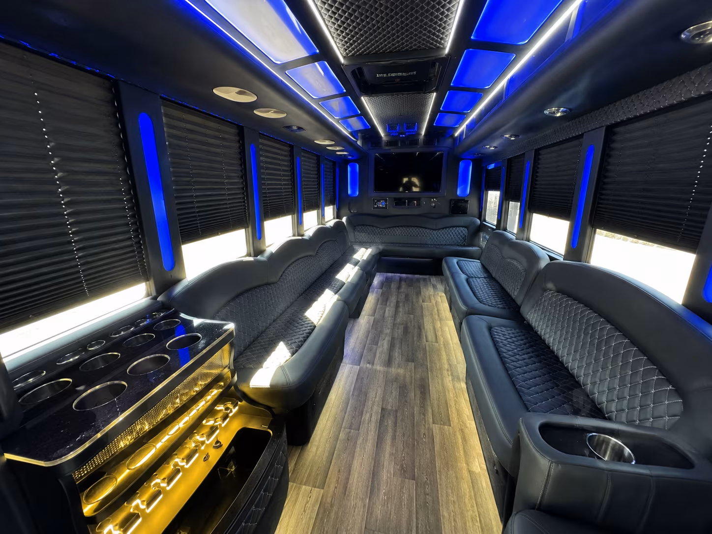 shuttle buses to canalside and outer harbor events